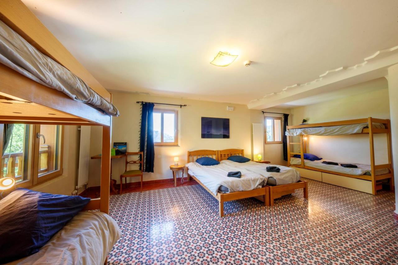 Eco-Hotel Et Yourtes Du Mercantour Guillaumes Bagian luar foto